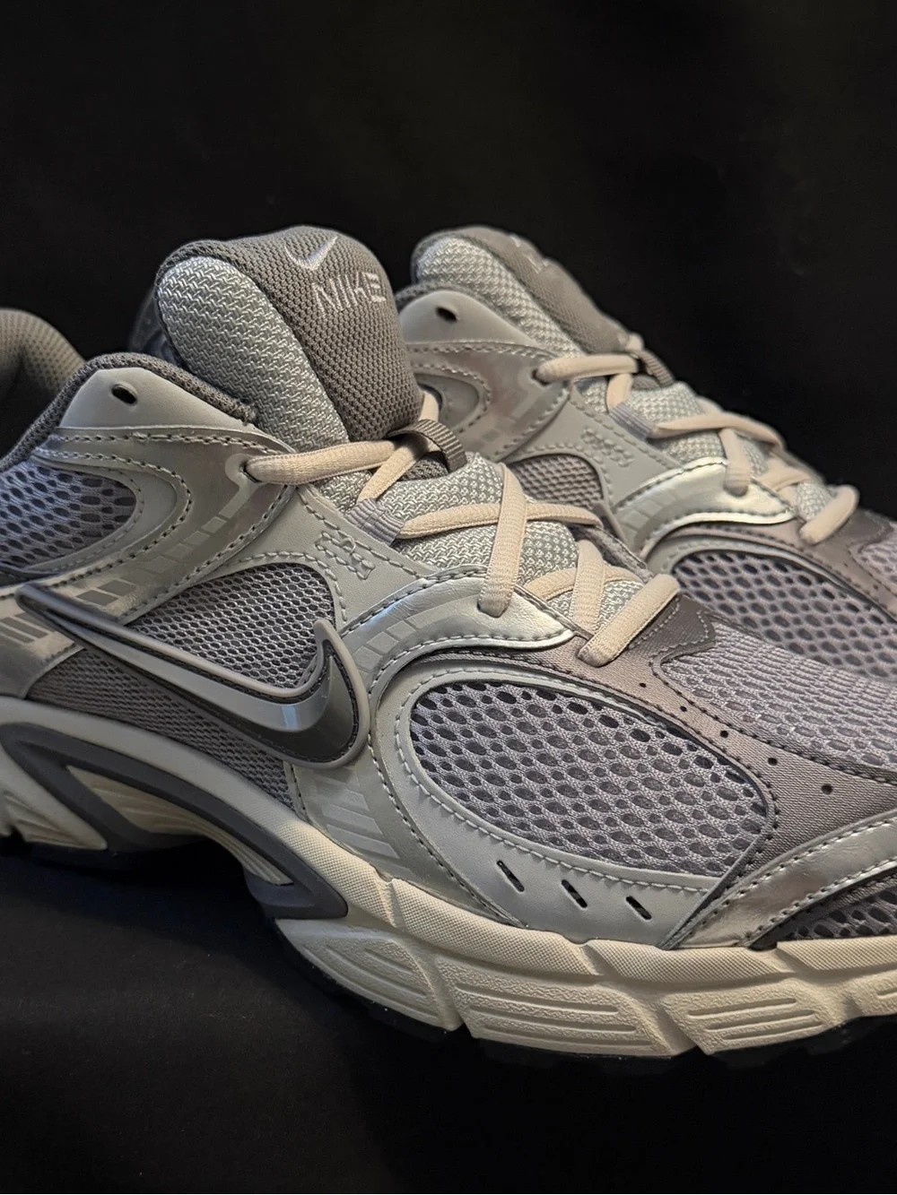 Nike V5 RNR Cement Grey Men’s Size 11.5 New In Box - Picture 1 of 8